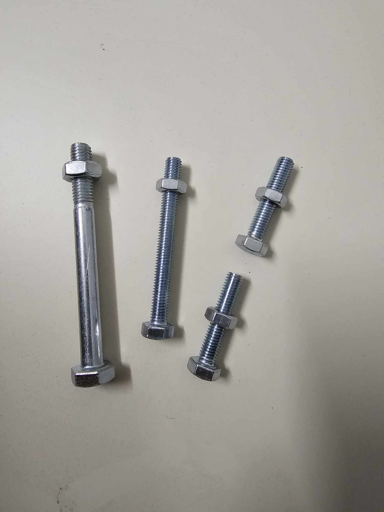 Some of photo the self-drilling screws